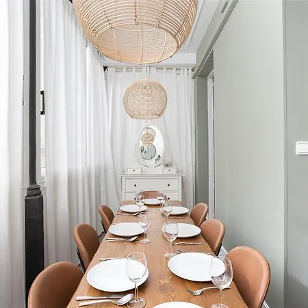 Canela Homes Rambla Cat Apartment