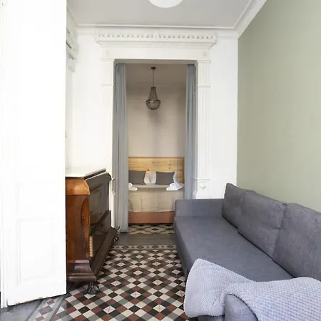 Canela Homes Rambla Cat