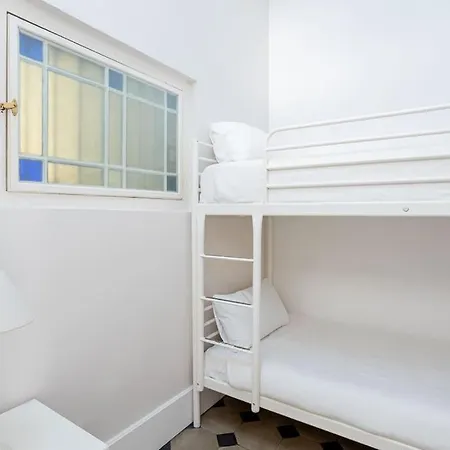 Canela Homes Rambla Cat Apartment Barcelona