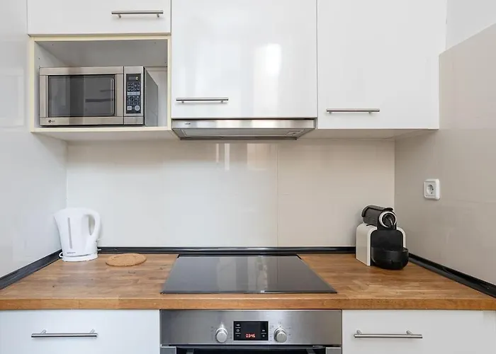 Canela Homes Rambla Cat