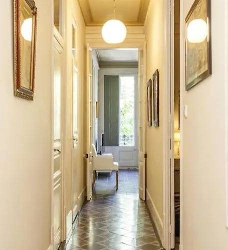 Canela Homes Rambla Cat شقة برشلونة