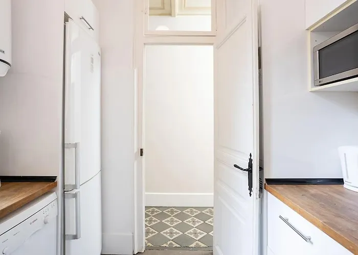 Canela Homes Rambla Cat